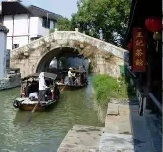 古墓丽影崛起